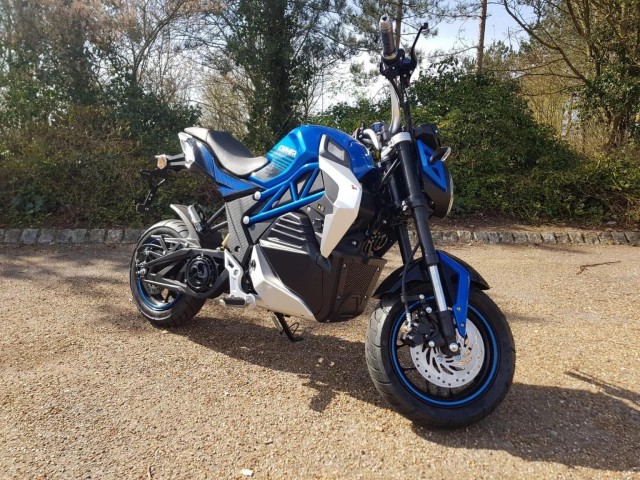 LEXMOTO CYPHER Electric and stylish (2025)