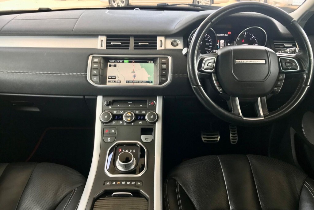 LAND ROVER RANGE ROVER EVOQUE