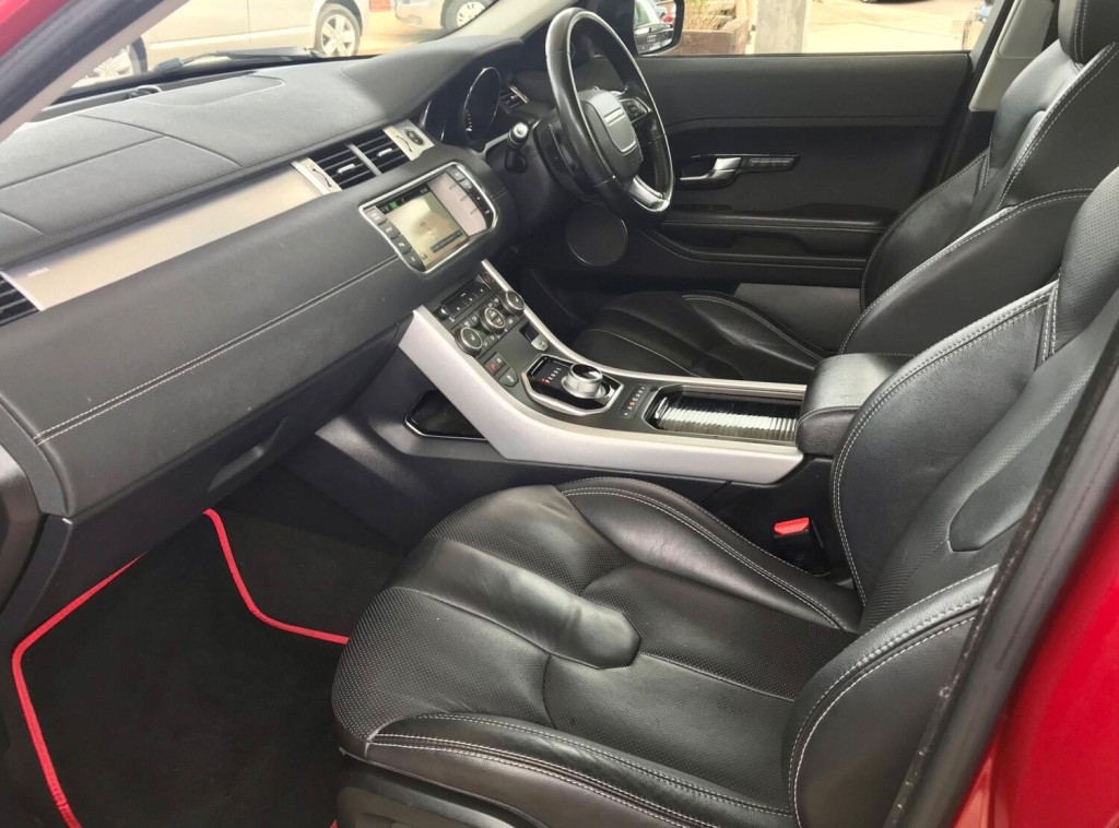 LAND ROVER RANGE ROVER EVOQUE