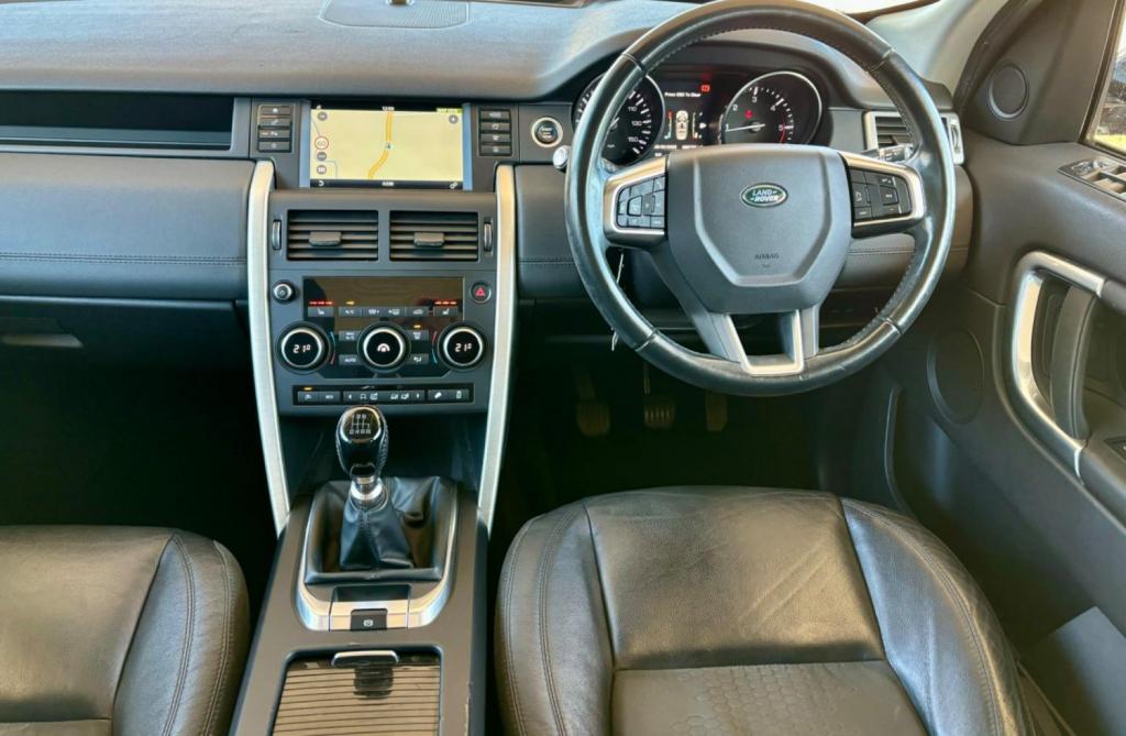 LAND ROVER DISCOVERY SPORT