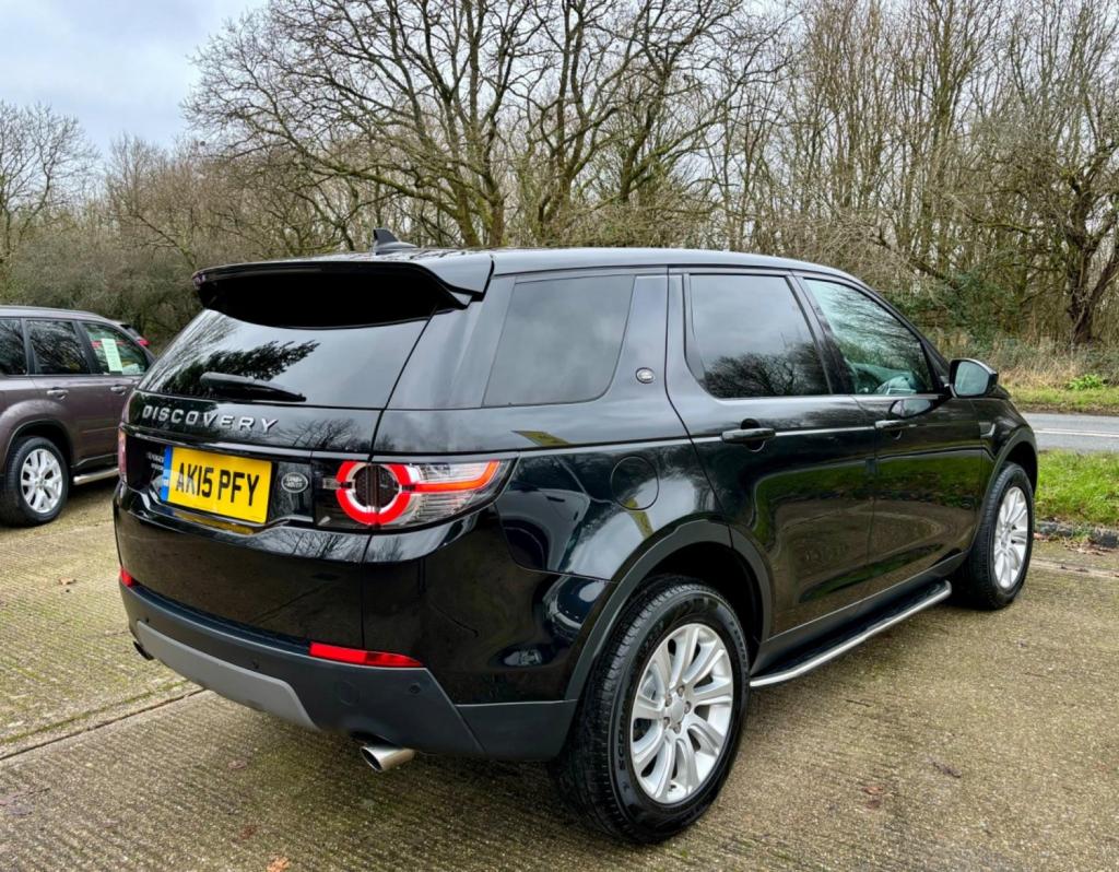 LAND ROVER DISCOVERY SPORT