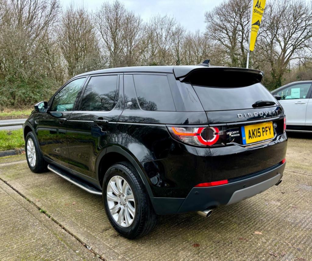LAND ROVER DISCOVERY SPORT