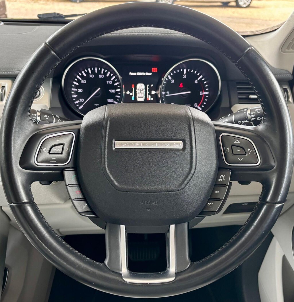 LAND ROVER RANGE ROVER EVOQUE