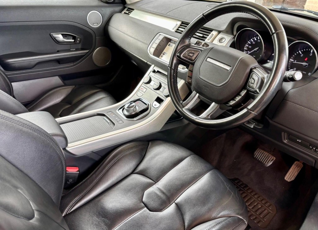 LAND ROVER RANGE ROVER EVOQUE