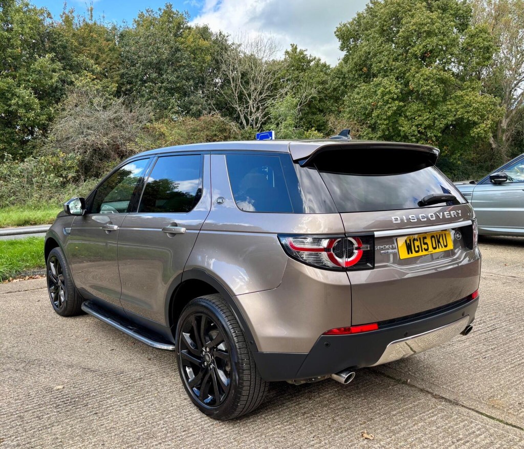LAND ROVER DISCOVERY SPORT