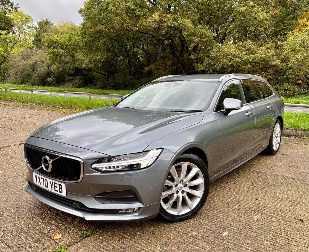 VOLVO V90