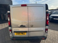 VAUXHALL VIVARO