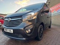VAUXHALL VIVARO