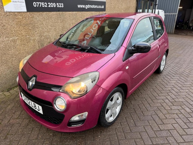 RENAULT TWINGO
