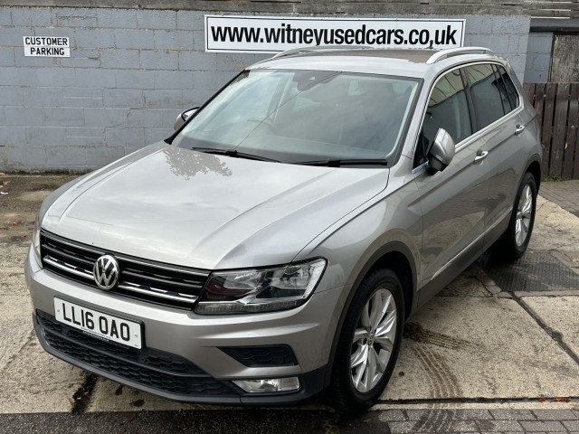 VOLKSWAGEN TIGUAN 2.0 TDI BlueMotion Tech SE Navigation (2016/16)