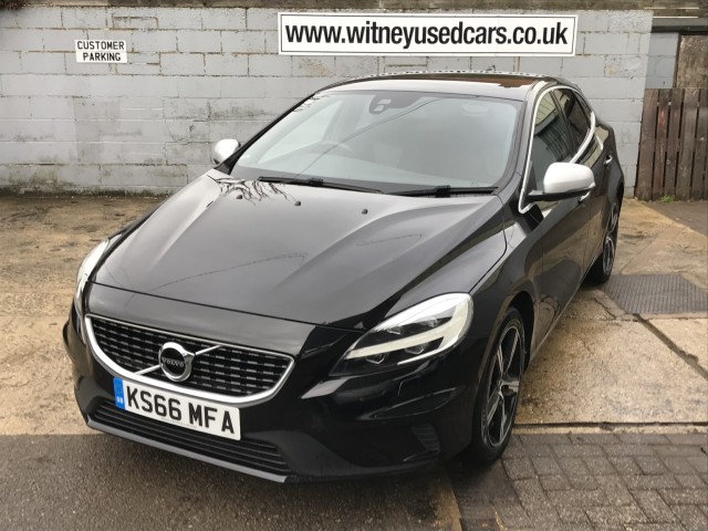 VOLVO V40 2.0 R-Design D3 (2016/66)