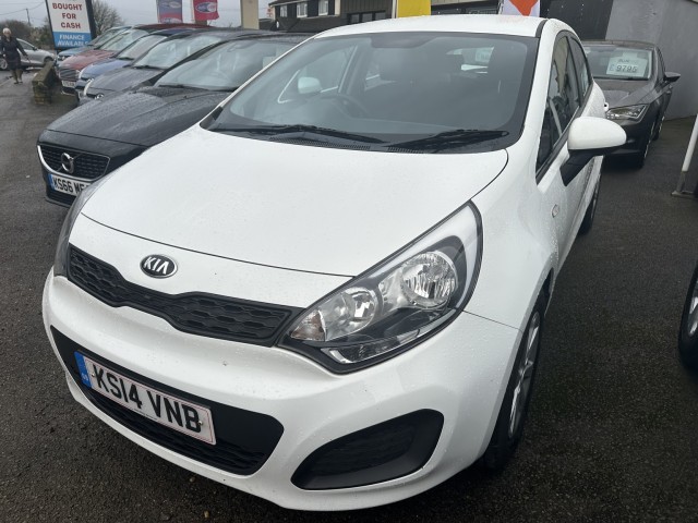 KIA RIO 1.3 1 (2014)