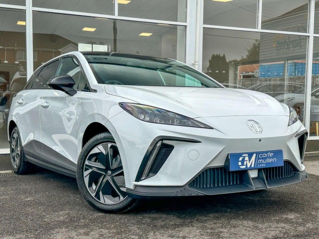 MG MG4 64kWh Trophy Long Range Auto 5dr (2023/23)