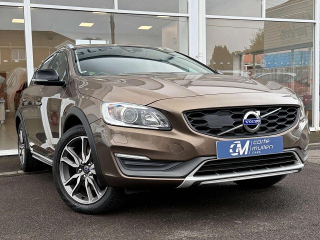 VOLVO V60 CROSS COUNTRY 2.0 D3 Lux Nav Euro 6 (s/s) 5dr (2015/15)