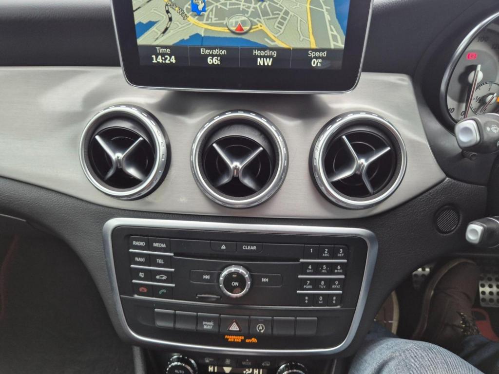 MERCEDES-BENZ GLA CLASS