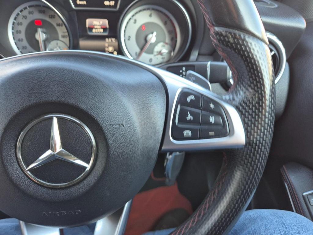 MERCEDES-BENZ GLA CLASS