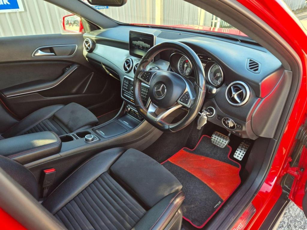 MERCEDES-BENZ GLA CLASS