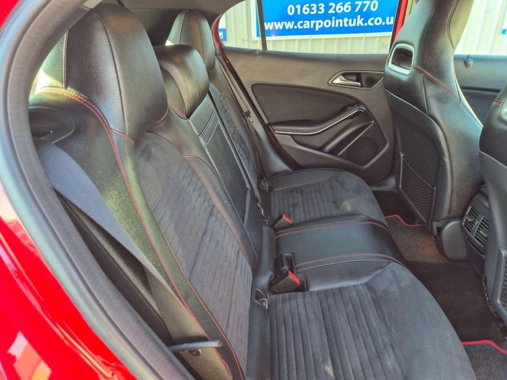 MERCEDES-BENZ GLA CLASS