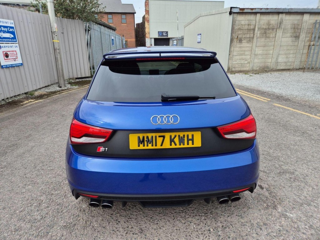 AUDI S1
