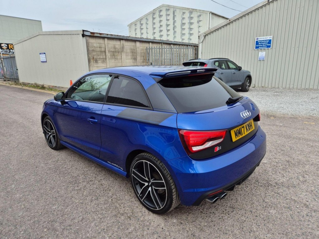 AUDI S1