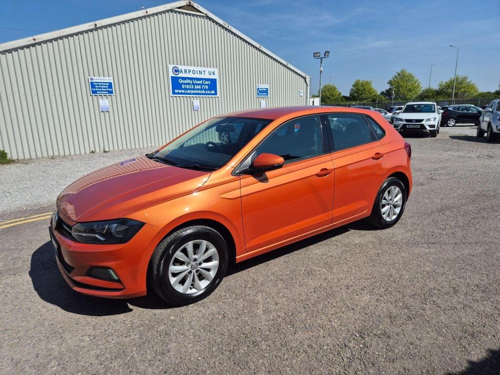 VOLKSWAGEN POLO