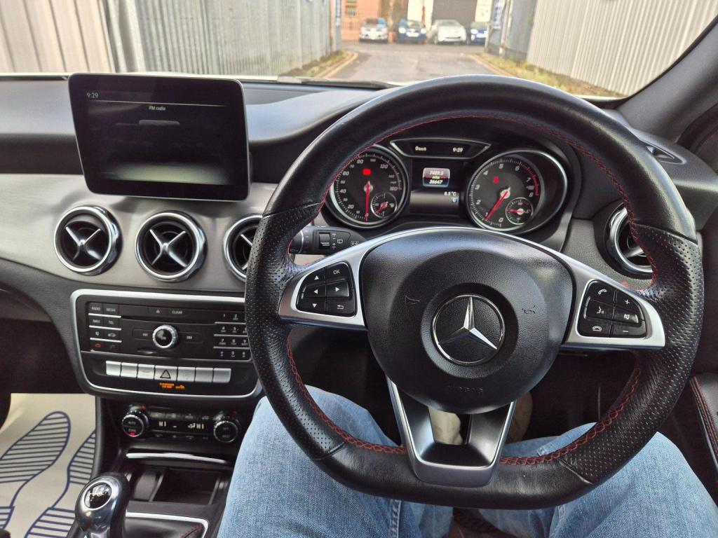 MERCEDES-BENZ GLA CLASS