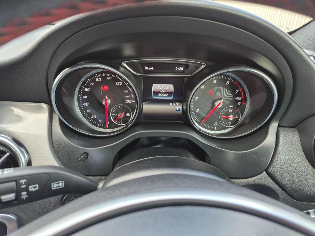 MERCEDES-BENZ GLA CLASS