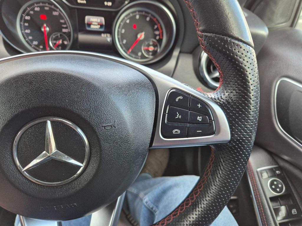 MERCEDES-BENZ GLA CLASS