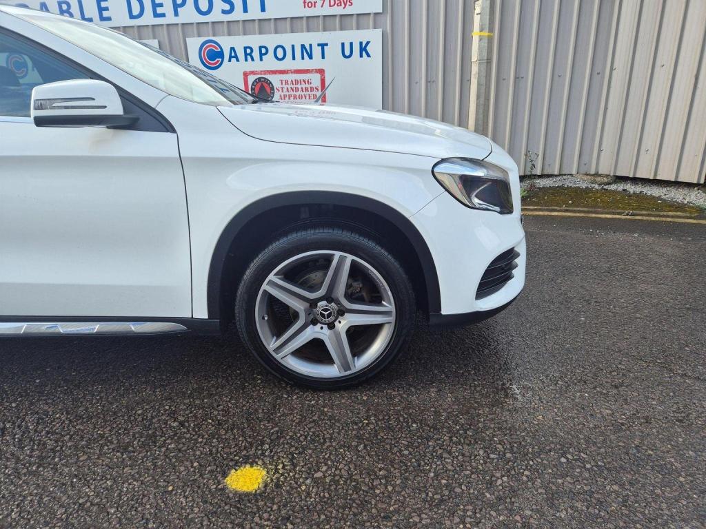 MERCEDES-BENZ GLA CLASS