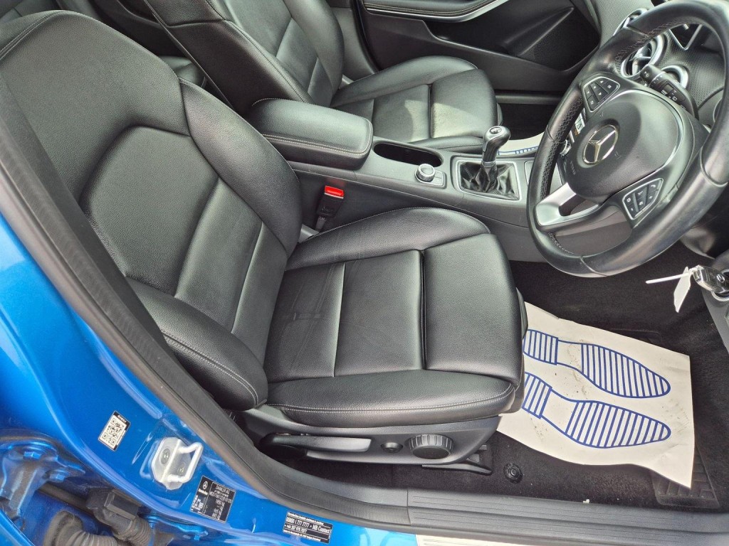 MERCEDES-BENZ A CLASS