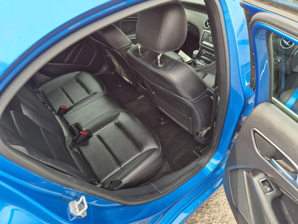 MERCEDES-BENZ A CLASS