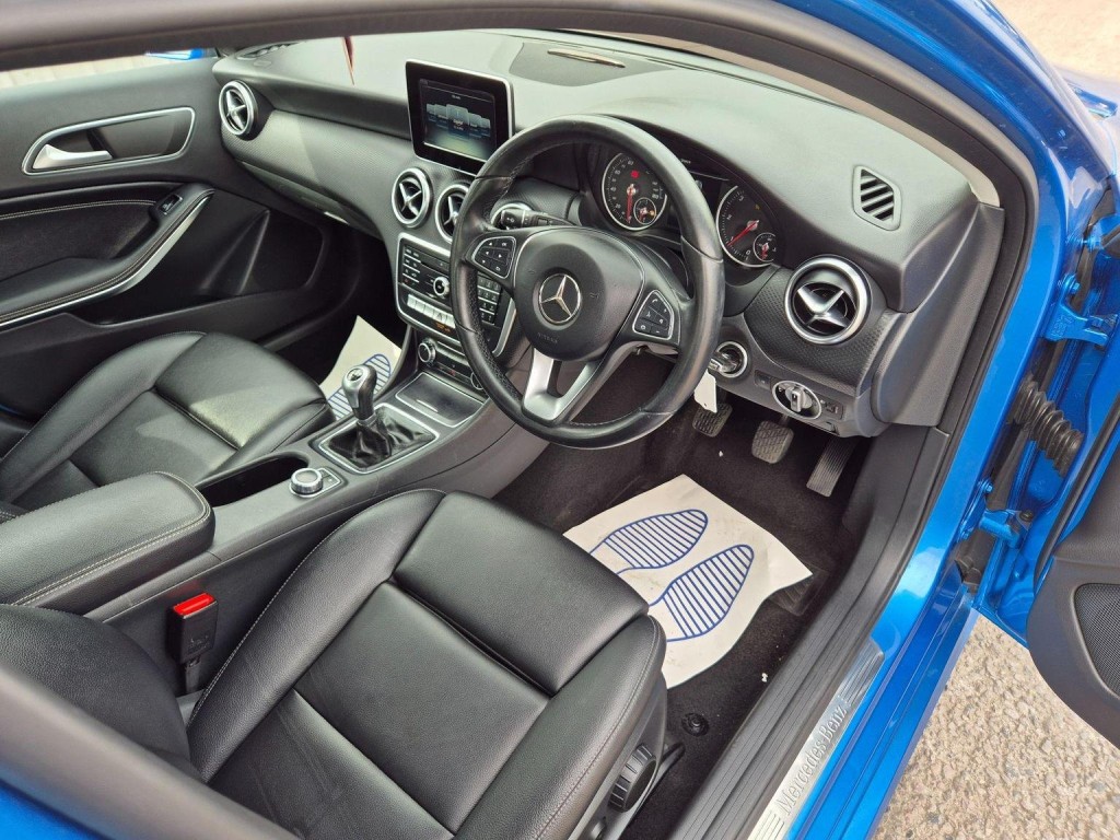 MERCEDES-BENZ A CLASS