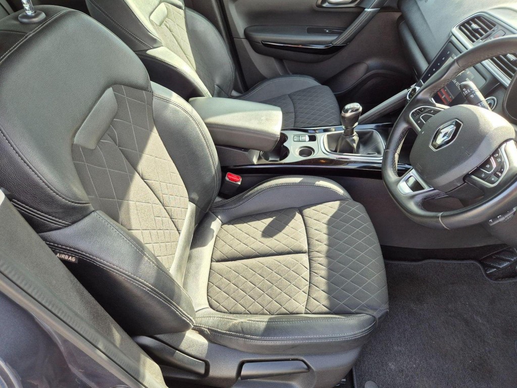 RENAULT KADJAR