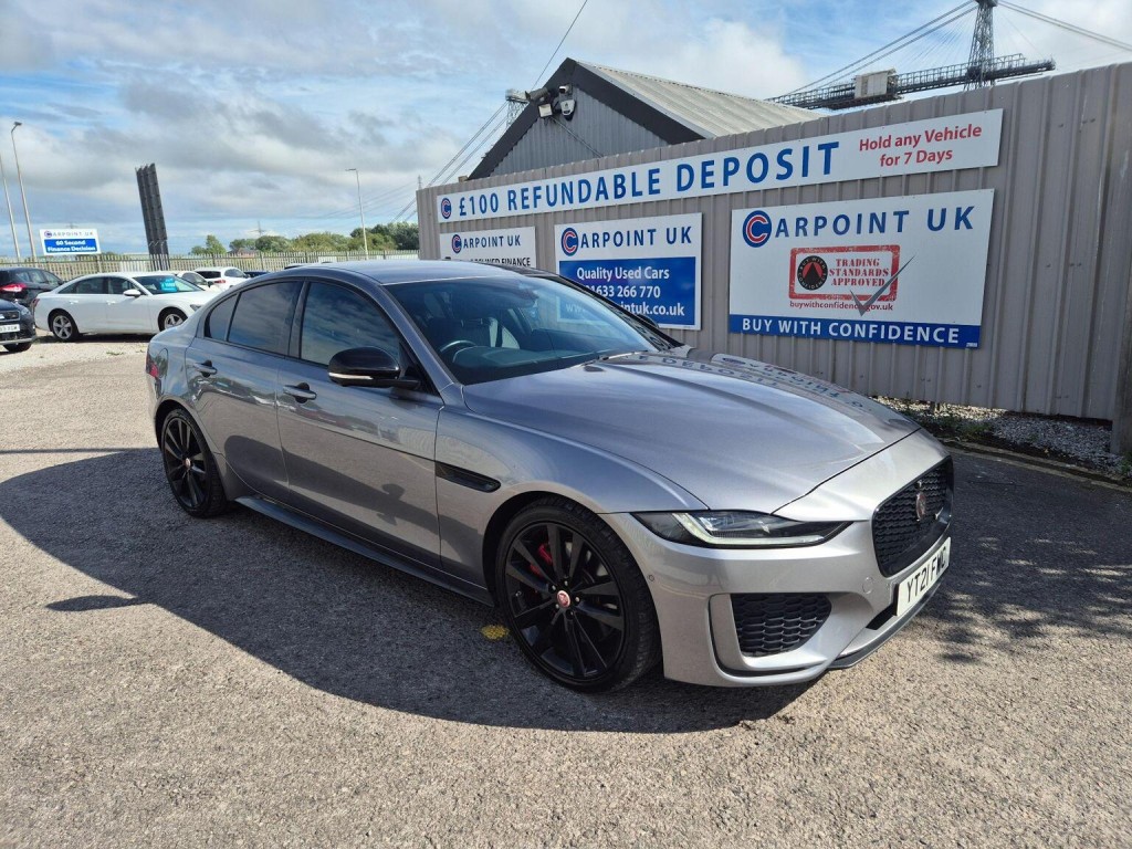 JAGUAR XE
