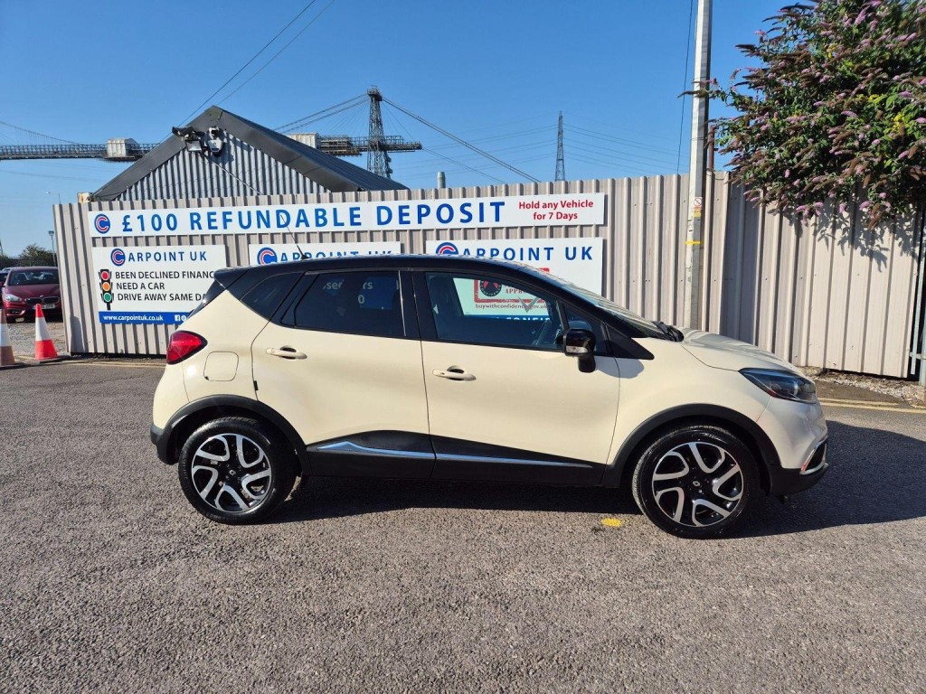 RENAULT CAPTUR
