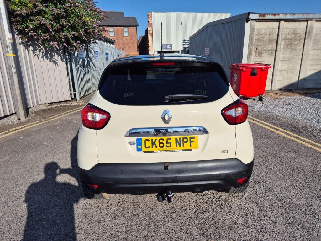 RENAULT CAPTUR