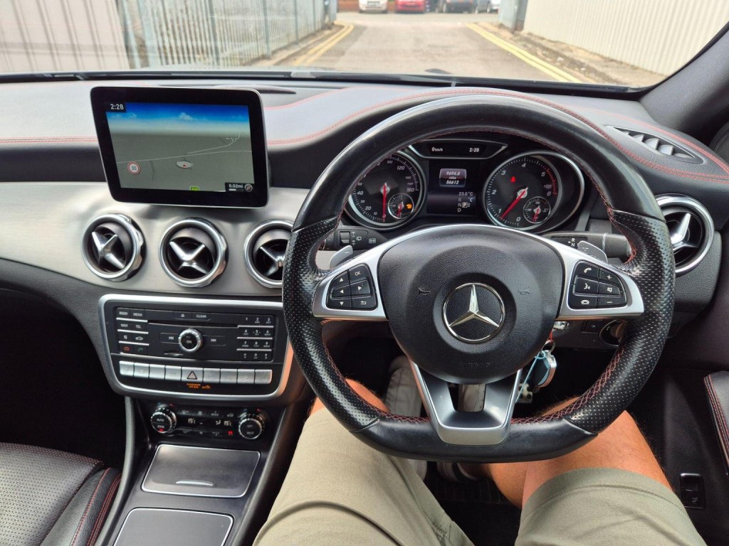 MERCEDES-BENZ GLA CLASS