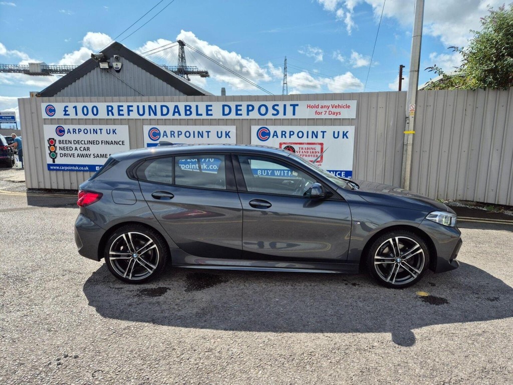 BMW 1 SERIES