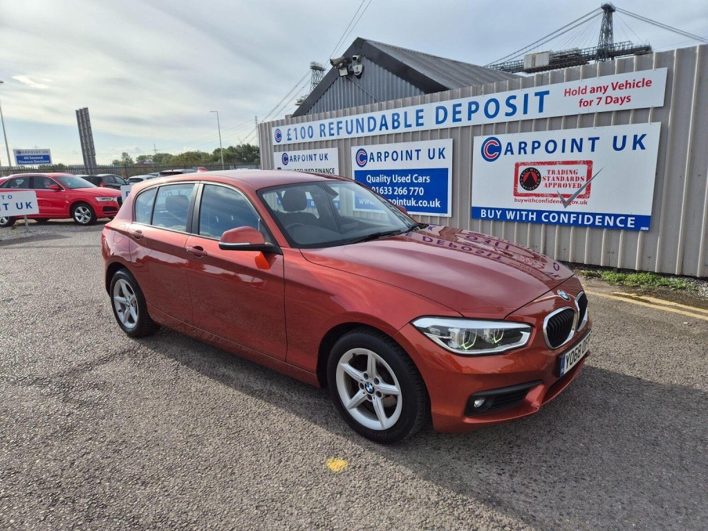 BMW 1 SERIES