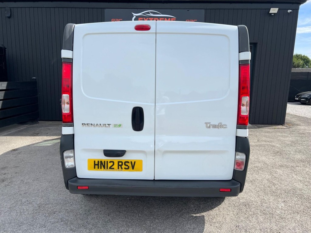 RENAULT TRAFIC