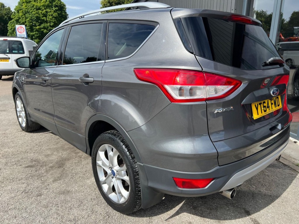 FORD KUGA