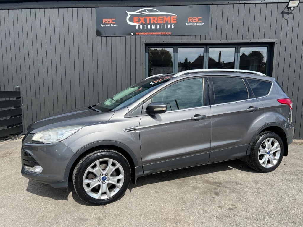 View FORD KUGA 2.0 TDCi Titanium 2WD Euro 5 5dr