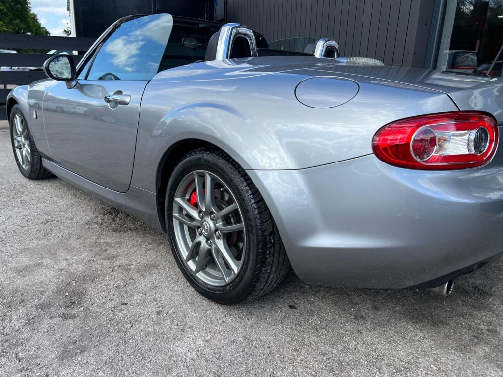 MAZDA MX-5