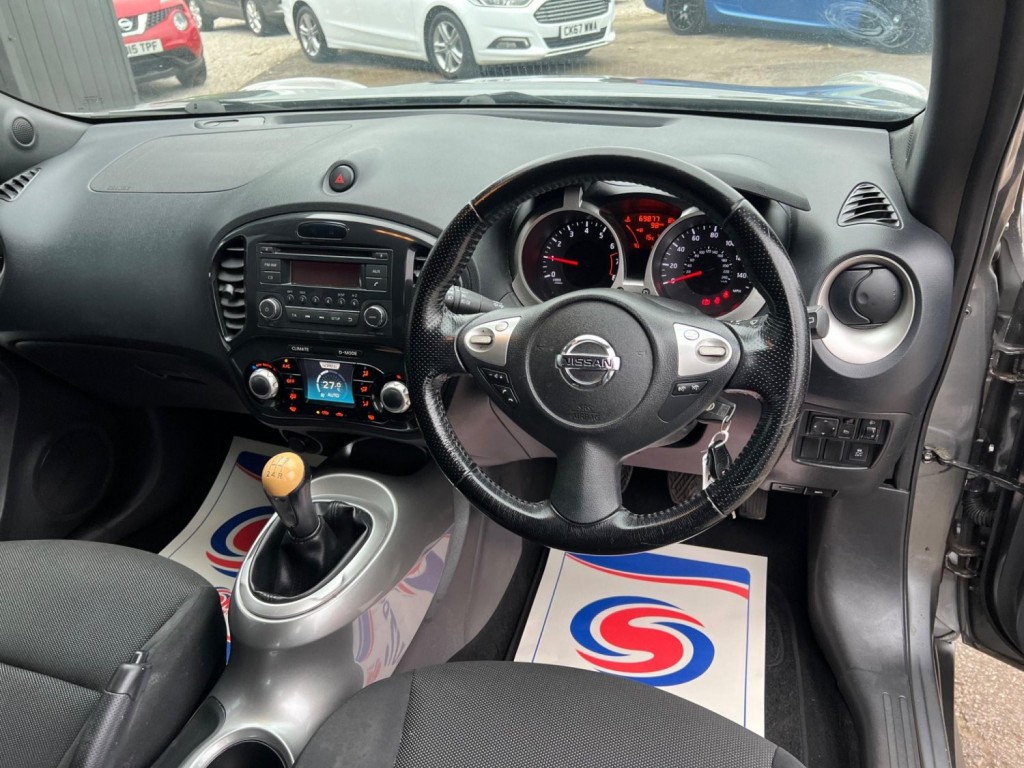 NISSAN JUKE