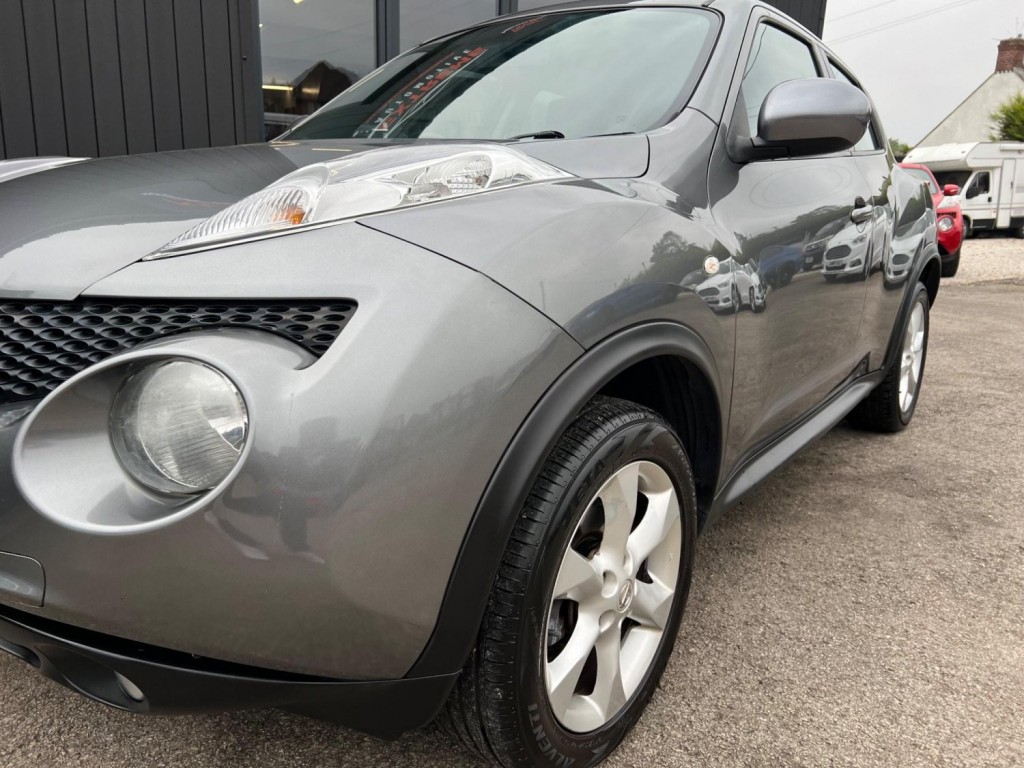 NISSAN JUKE