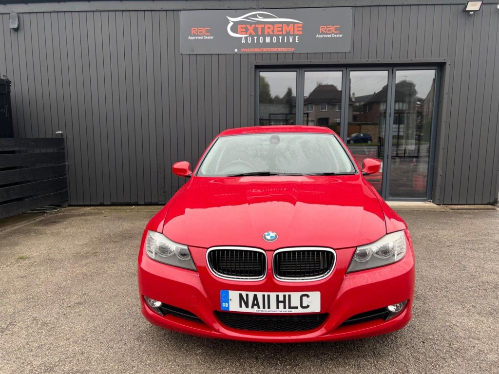 View BMW 3 SERIES 2.0 318d SE Euro 5 (s/s) 4dr