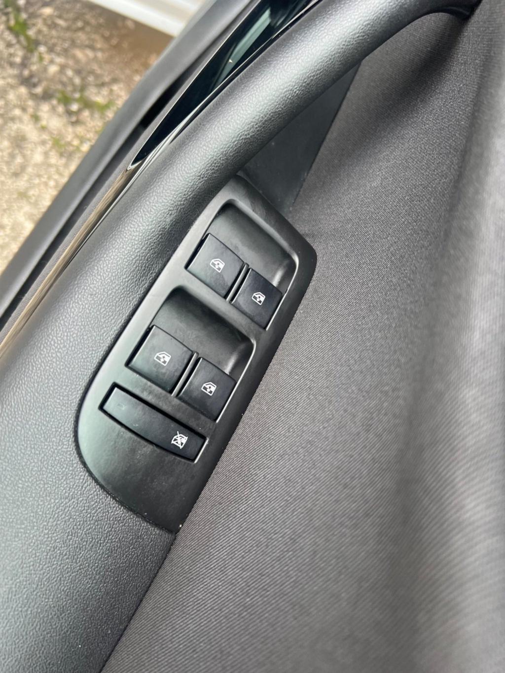 VAUXHALL ZAFIRA TOURER