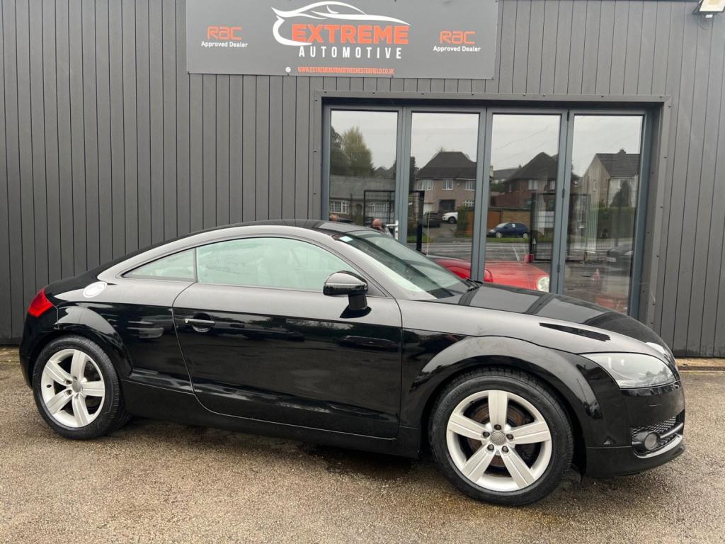 AUDI TT