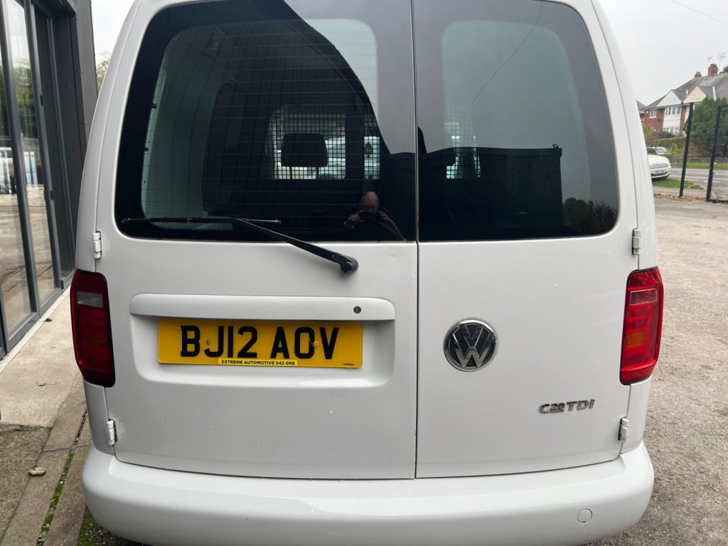 VOLKSWAGEN CADDY
