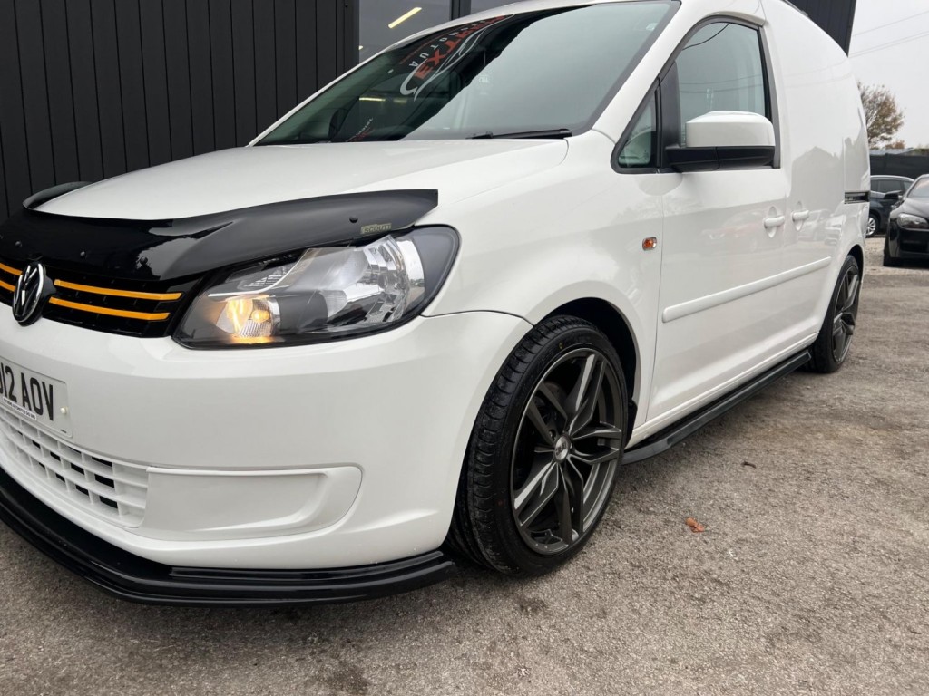 VOLKSWAGEN CADDY